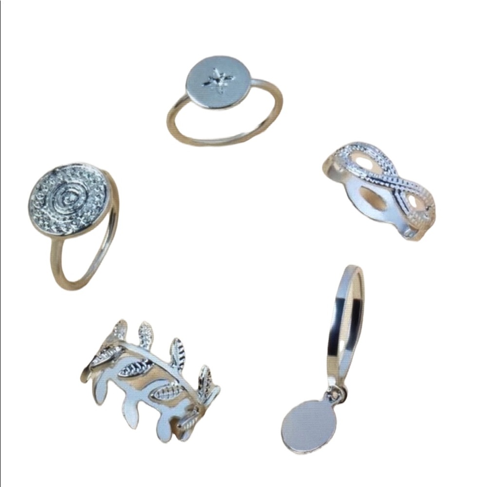 5 Piece Silver Tone Rings